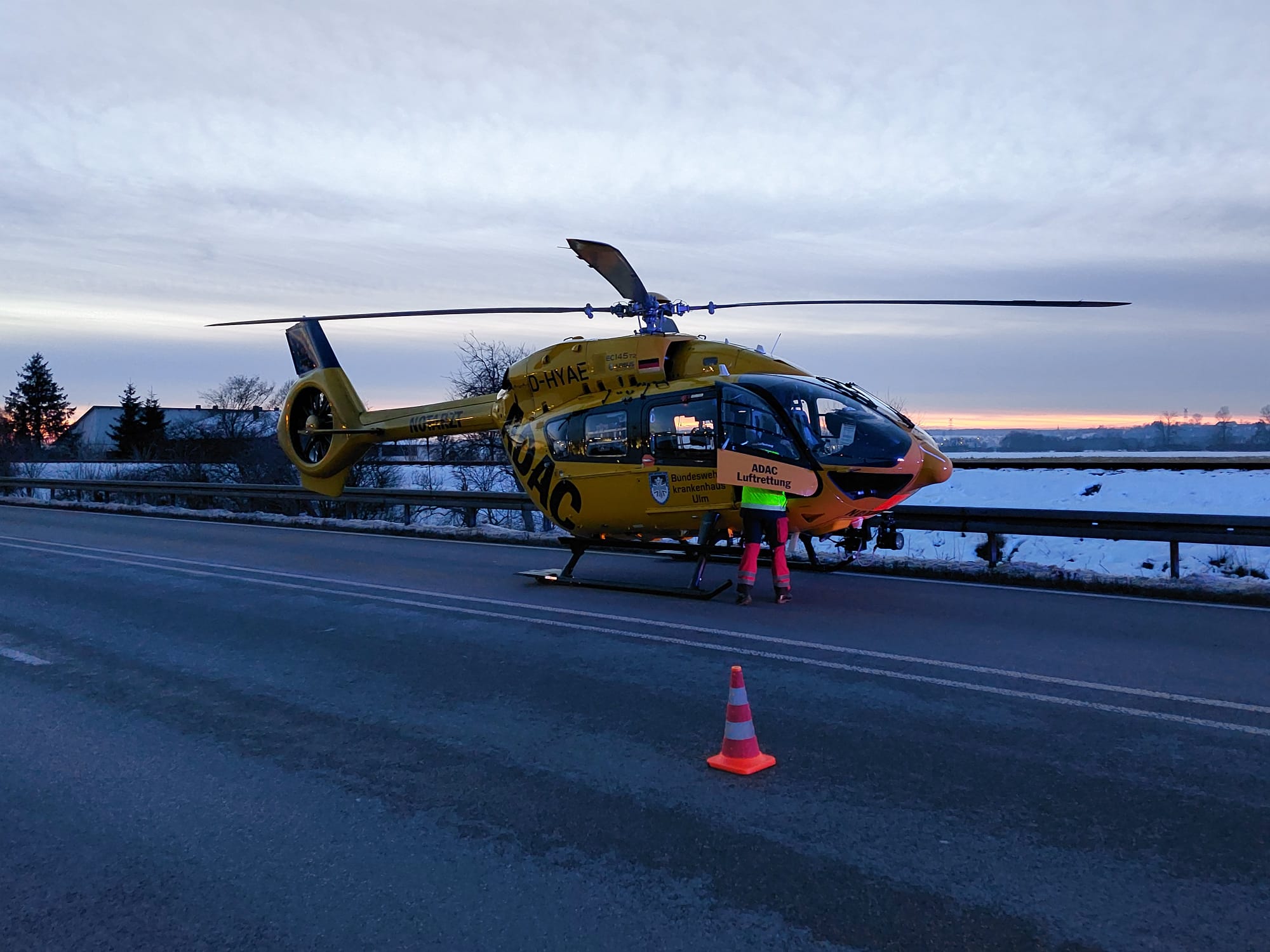 Feuerwehr Riedlingen - Verkehrsunfall B311 Neufra - Ertingen